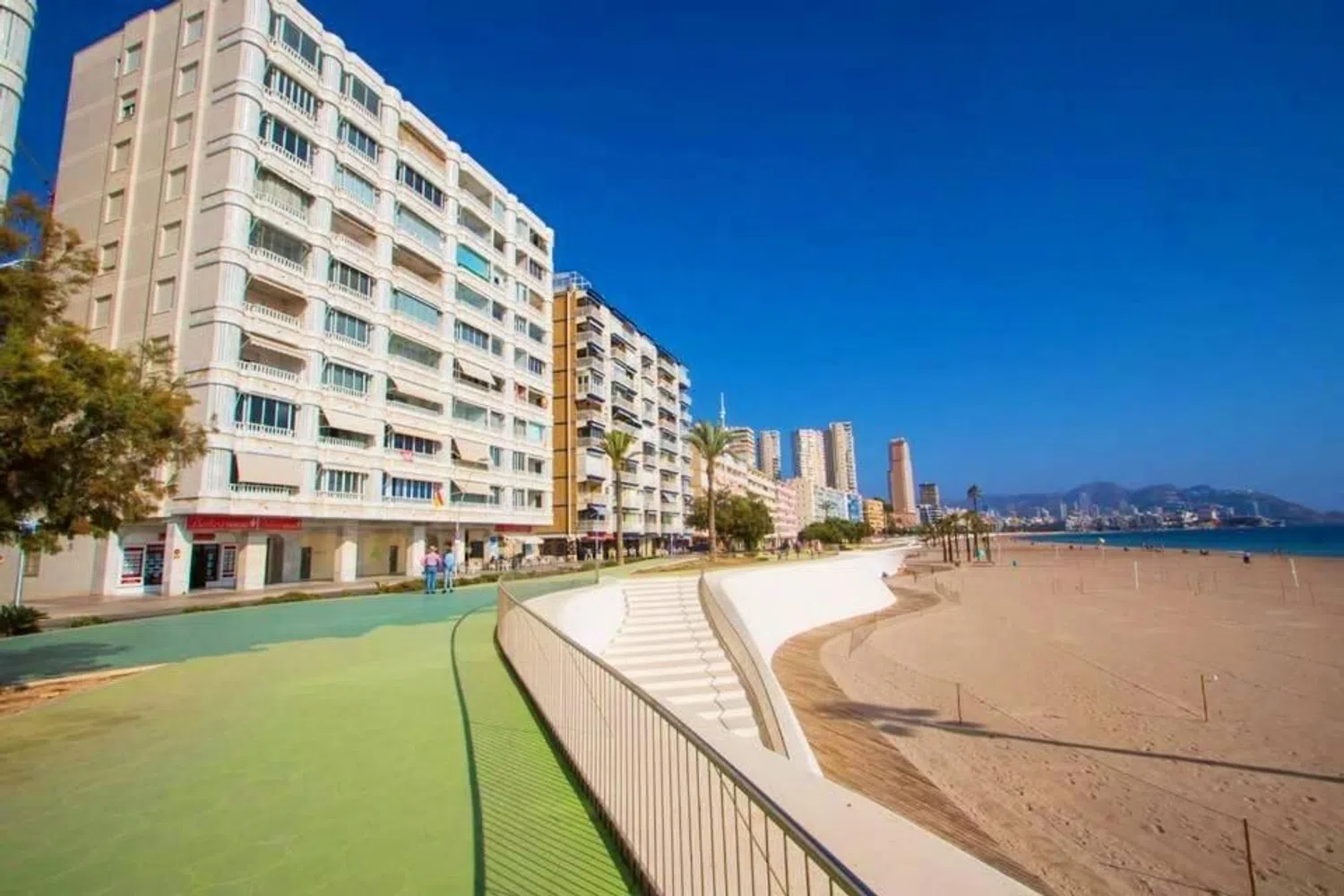 Piso en avenida de la Armada Española, 22 - Foto 2