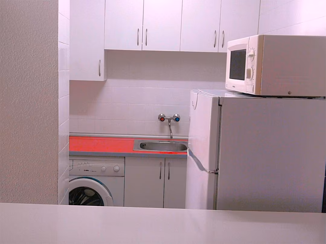 Piso en  Avenida de los Reyes de España 6 - Foto 5