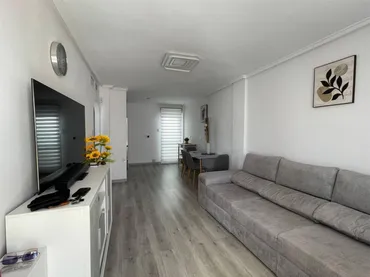 Dúplex en  Ronda Cesar Canovas Girada 104 - Foto 1
