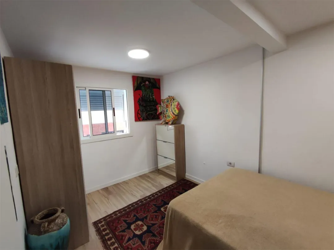 Piso en  Calle Consuelo Alfonso Diaz-Flores 6 - Foto 8