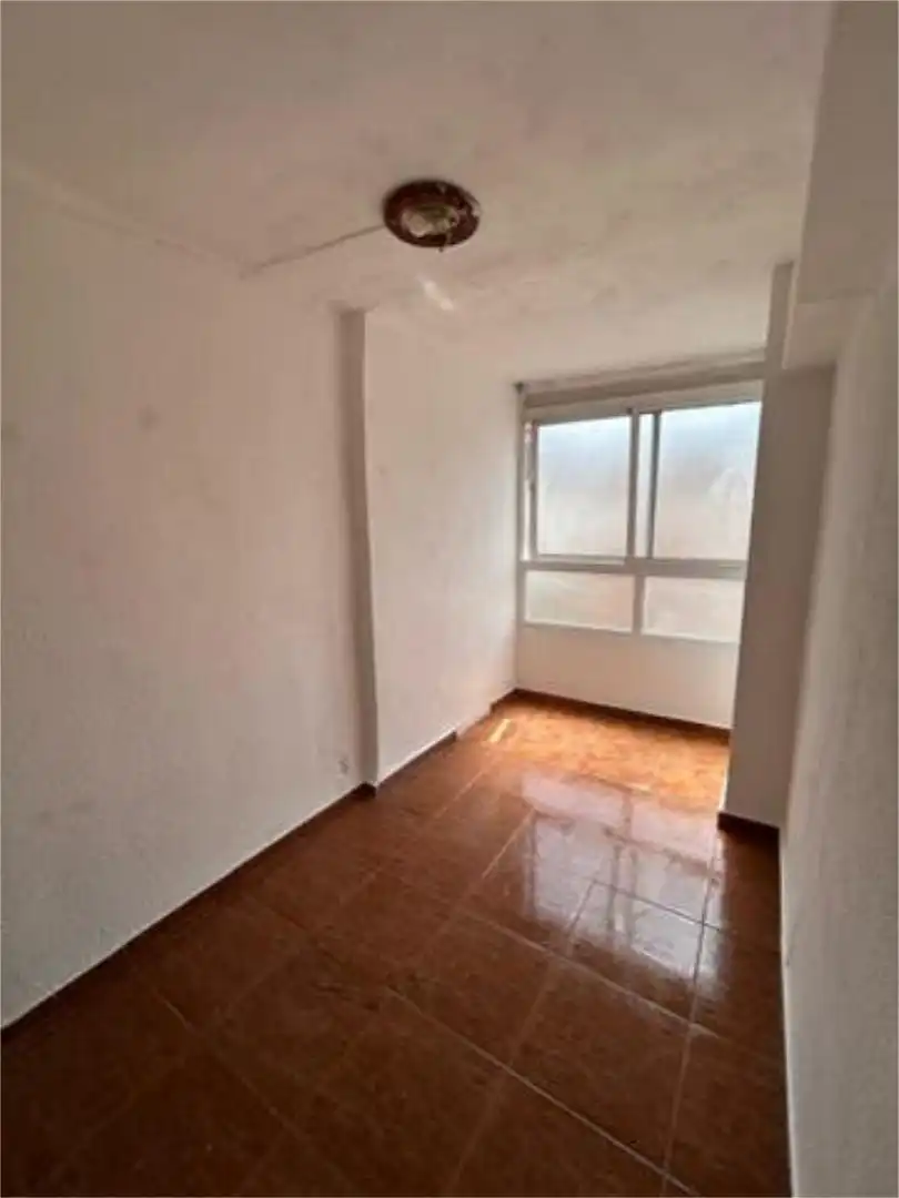 Piso en Benicalap - Foto 5