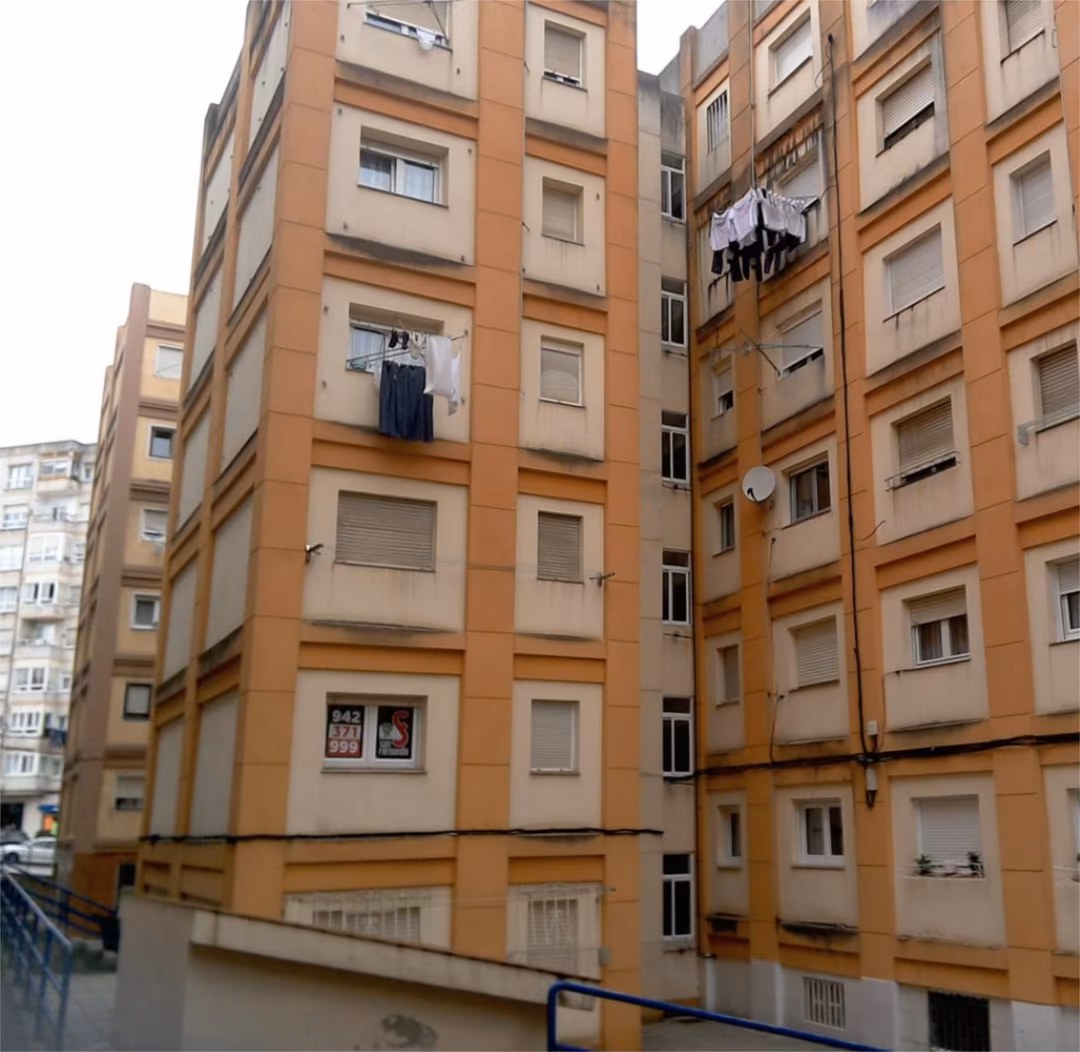 Piso en  Calle la Universidad 13