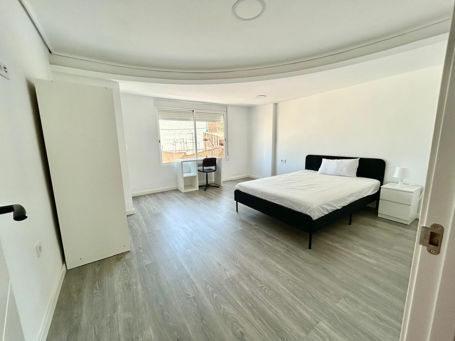 Piso en Calle de Sanz de Bremond, 3, Zona Plaza Illes Columbretes - Foto 5