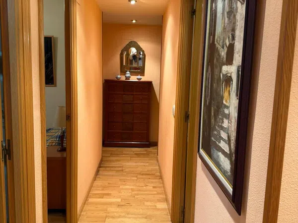 Piso en calle de Biarritz, 9 - Foto 8