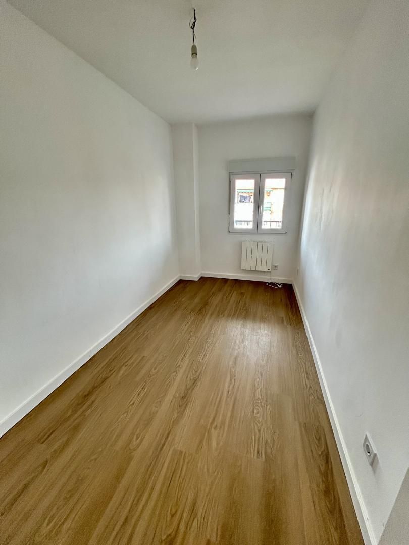 Piso en  Calle Vargas Machuca 1 - Foto 7