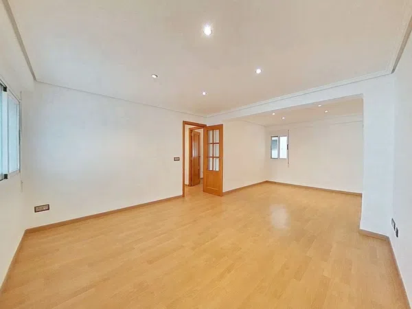 Piso en Barrio Els Orriols - Foto 1