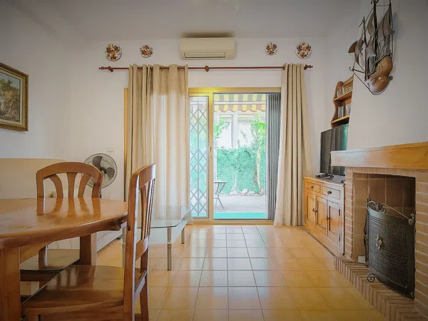 Casa o chalet independiente en Avenida Juan Fuster Zaragoza, 10, Zona Rincón Bajo - Foto 2