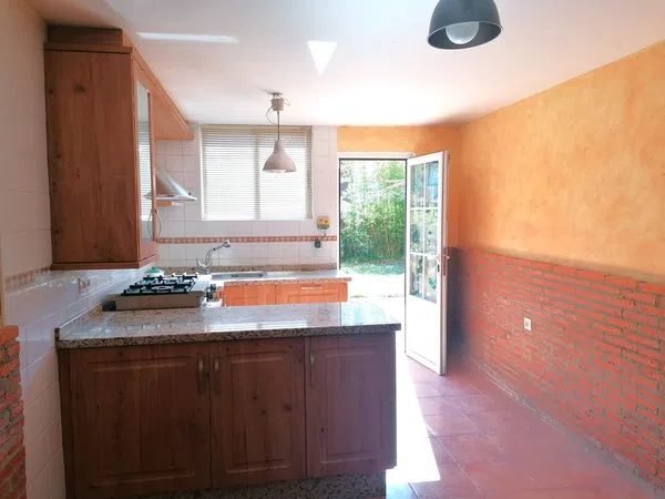 Chalet adosado en Villaquilambre - Foto 1