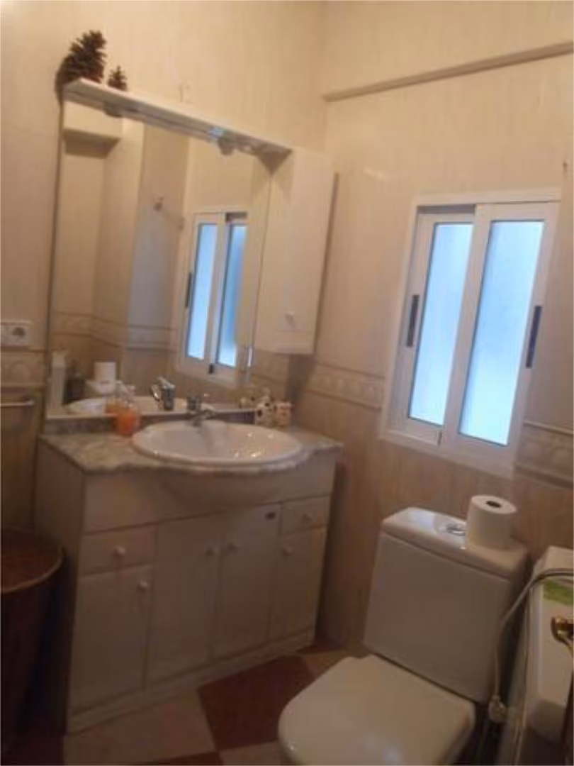 Piso en Hipercor - Foto 2