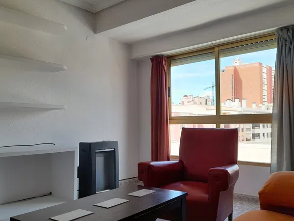 Piso en calle Foglietti, 41