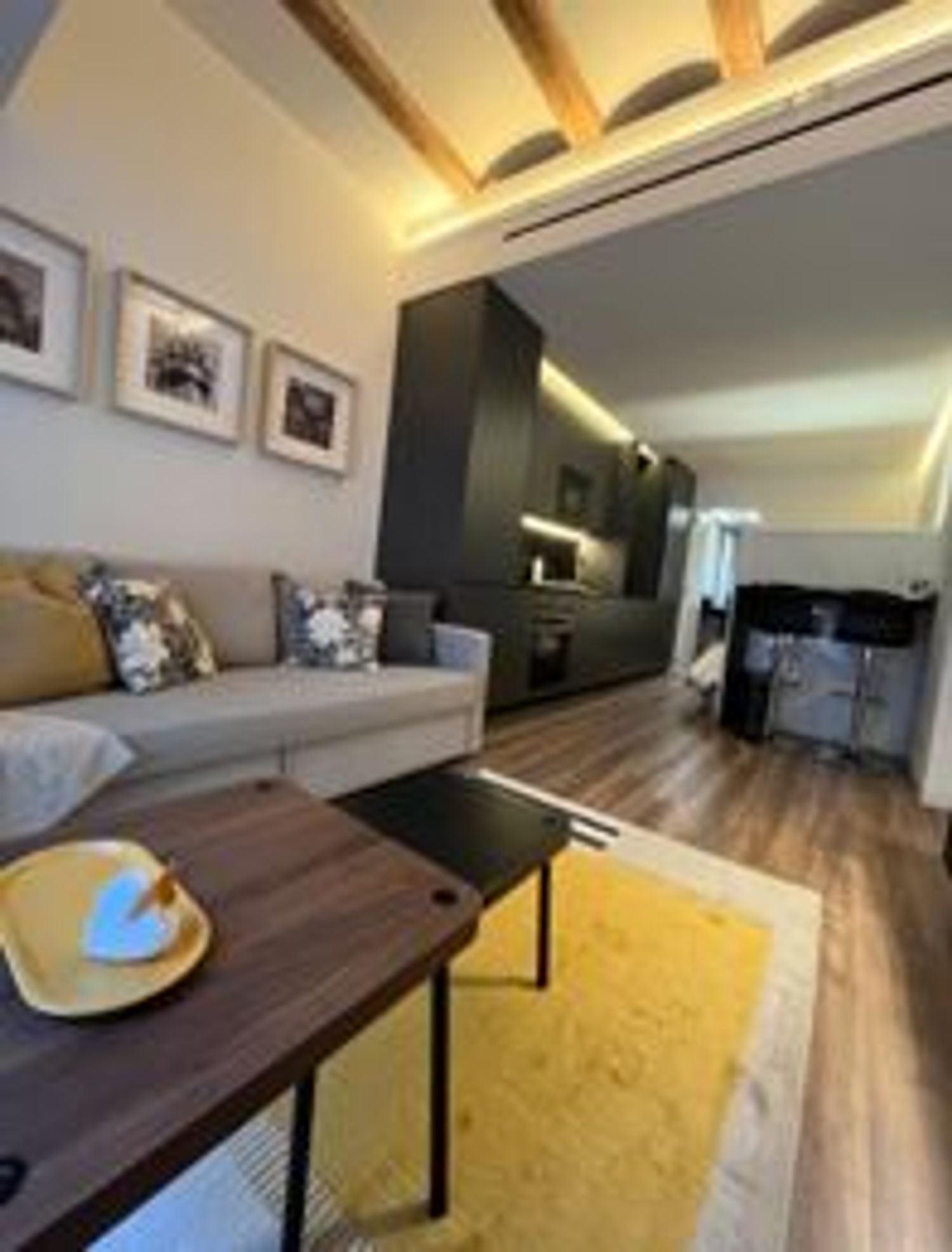 Piso en calle de Borrull, 41 - Foto 2