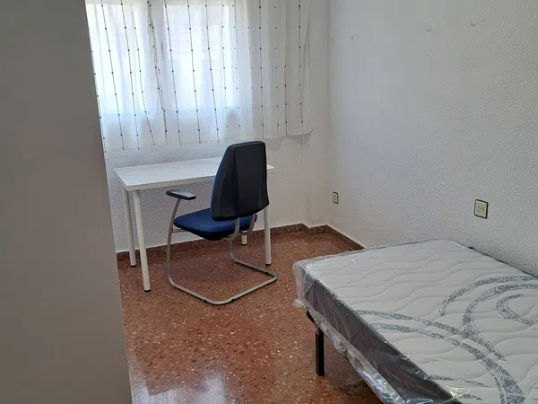 Piso en Calle del Duc de Mandas, 23 - Foto 12