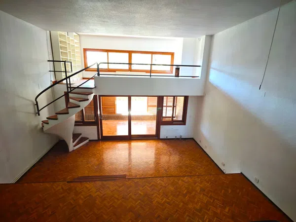 Chalet adosado en calle Manolo Morán, 43