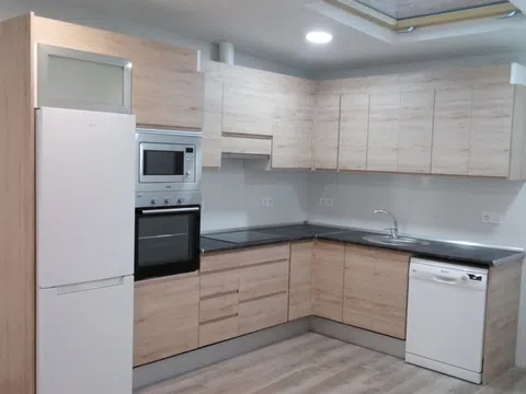 Chalet adosado en calle Ponent, 28