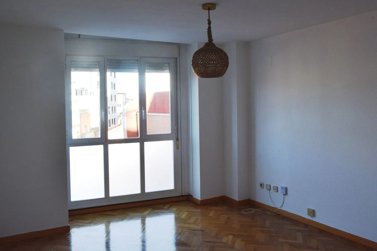 Piso en calle de la Infanta Mercedes, 111 - Foto 4