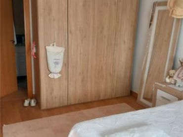 Piso en barrio - Foto 5