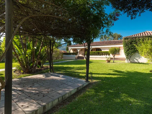 Casa o chalet independiente en Urbanizacion Real Panorama e, 152, Bello Horizonte-Lindasol - Foto 2