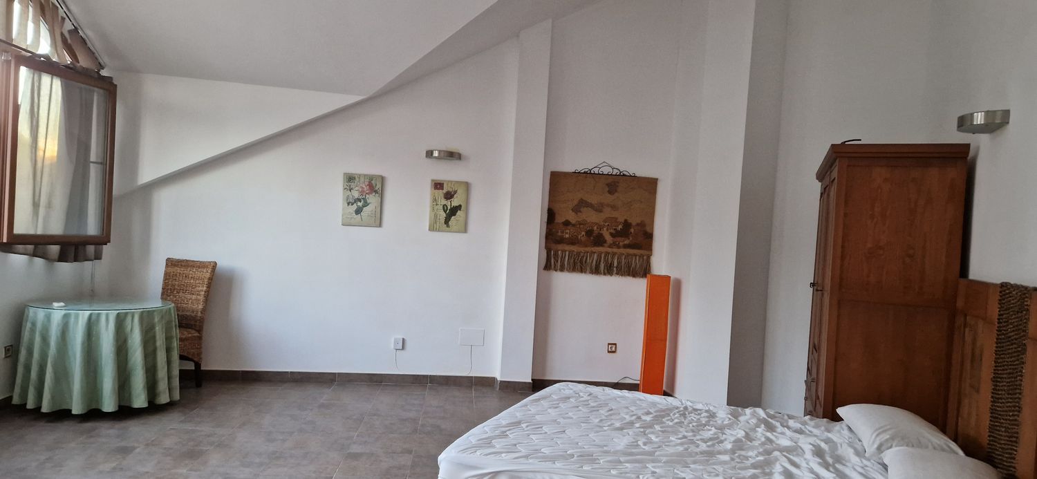 Dúplex en Travesía Álvaro de Luna s/n - Foto 2