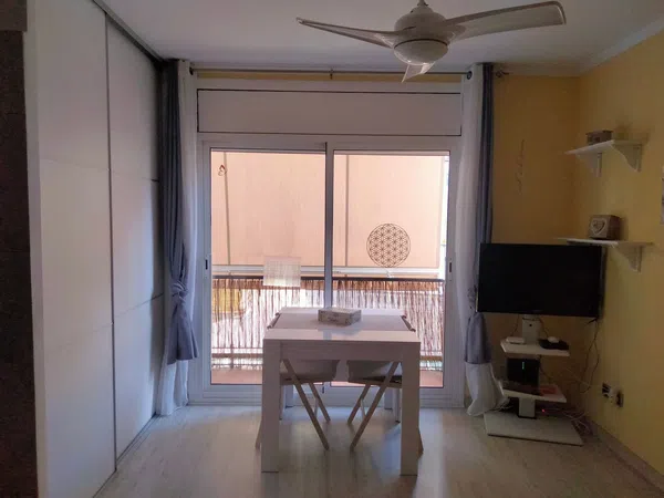 Estudio en calle Sant Crispí, 9