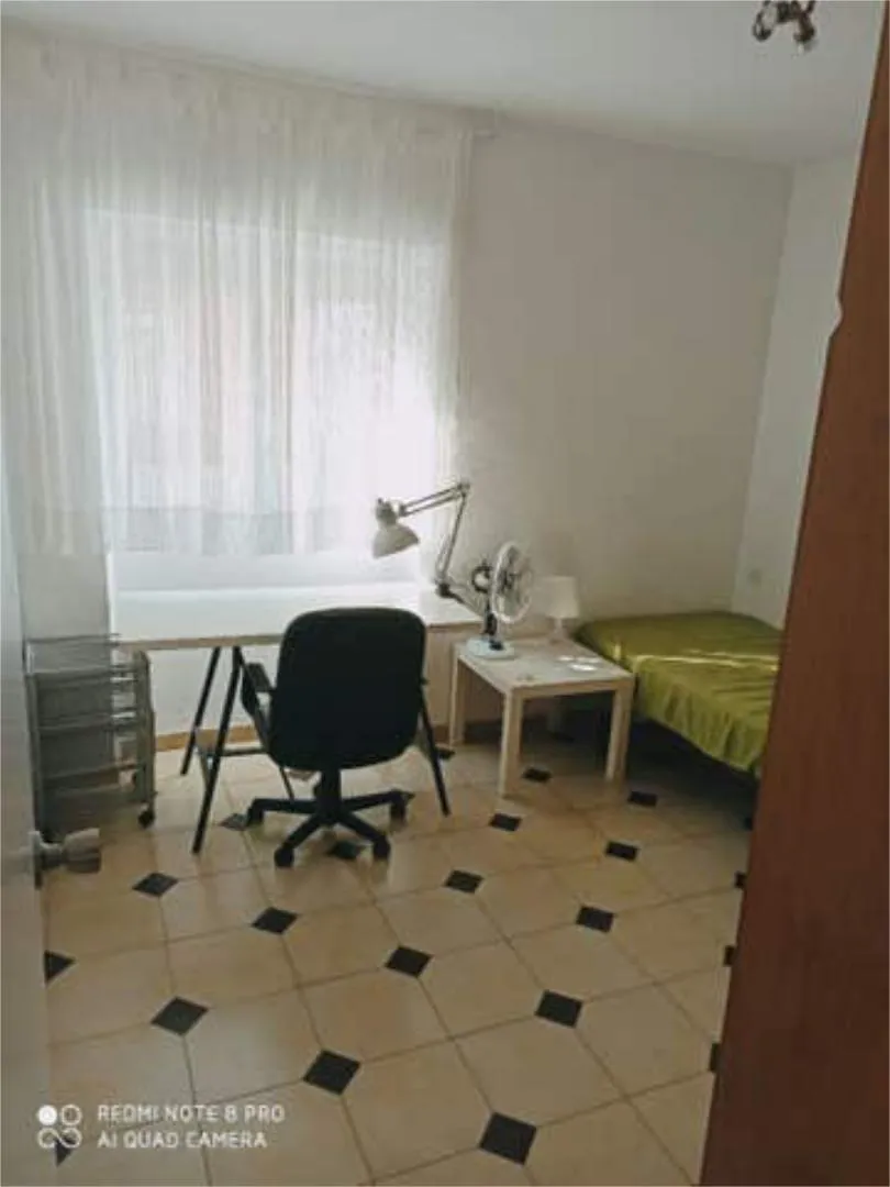 Piso en Reina Mercedes - Foto 6