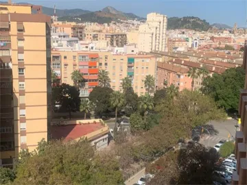 Piso en  Calle Simeón Giménez Reyna 15 - Foto 1