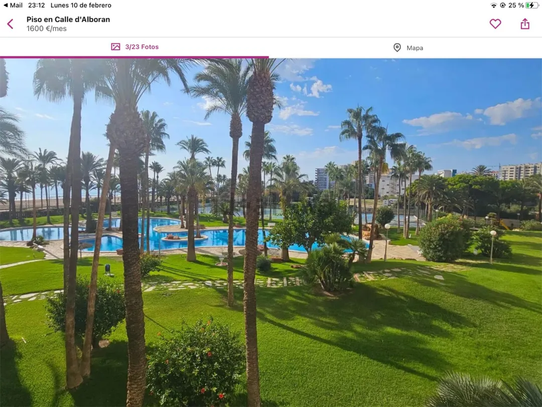 Piso en  Carrer de Jacinto Benavente 58