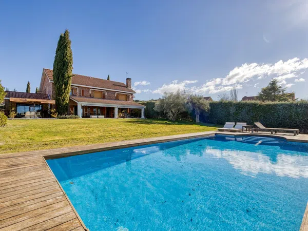 Casa o chalet independiente en Montealina - Foto 1