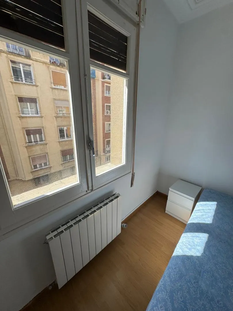 Piso en  Calle de Laguna de Rins 4 - Foto 10