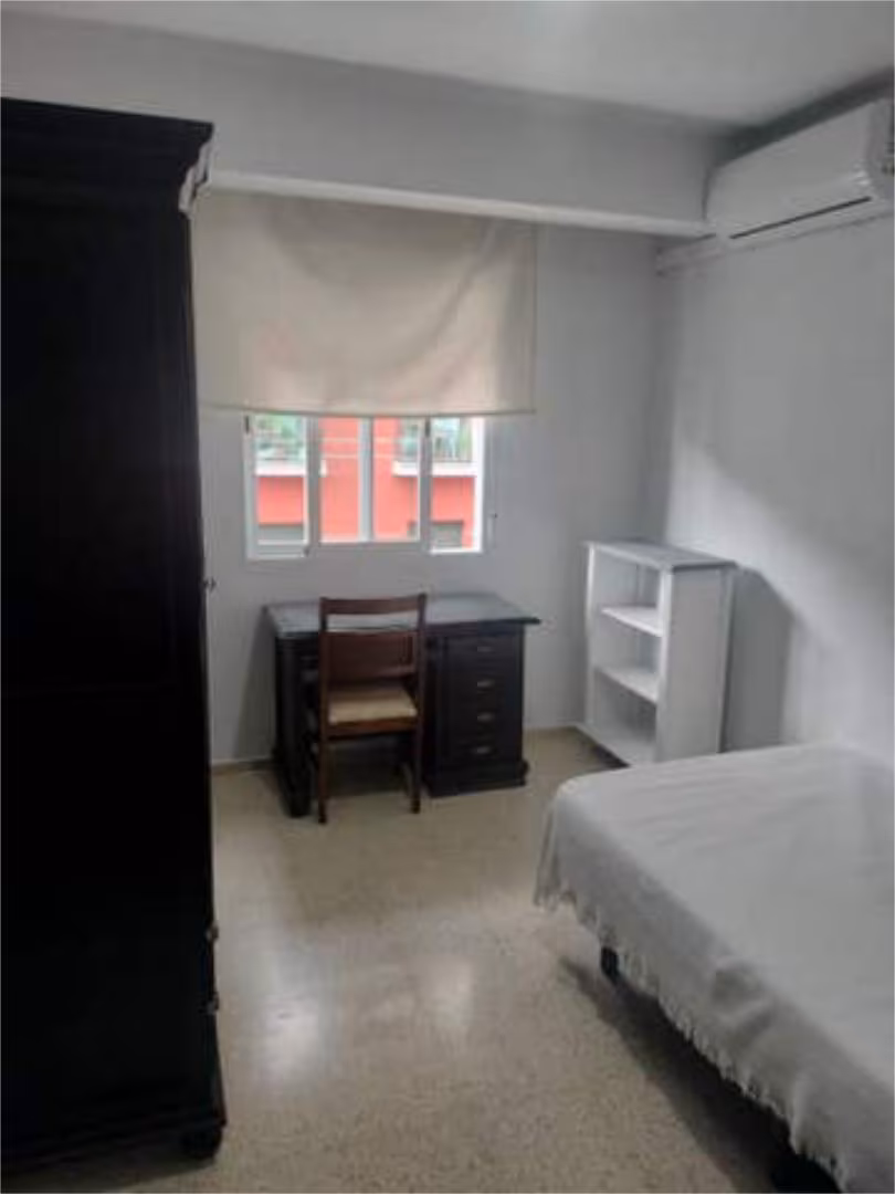 Piso en Ciudad Jardín - Foto 6