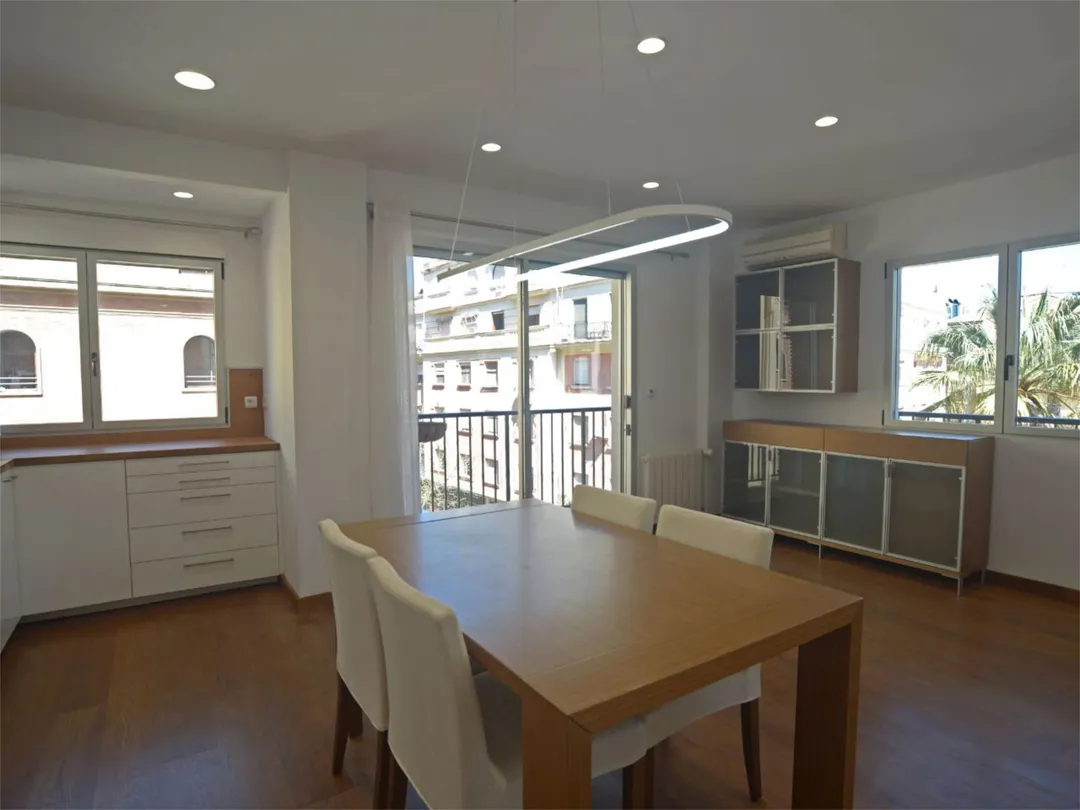 Piso en  Plaça del Músic López Chávarri 5 - Foto 5