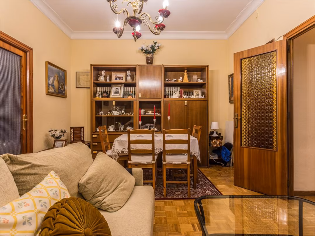 Piso en  Calle del Príncipe de Vergara 269 - Foto 2