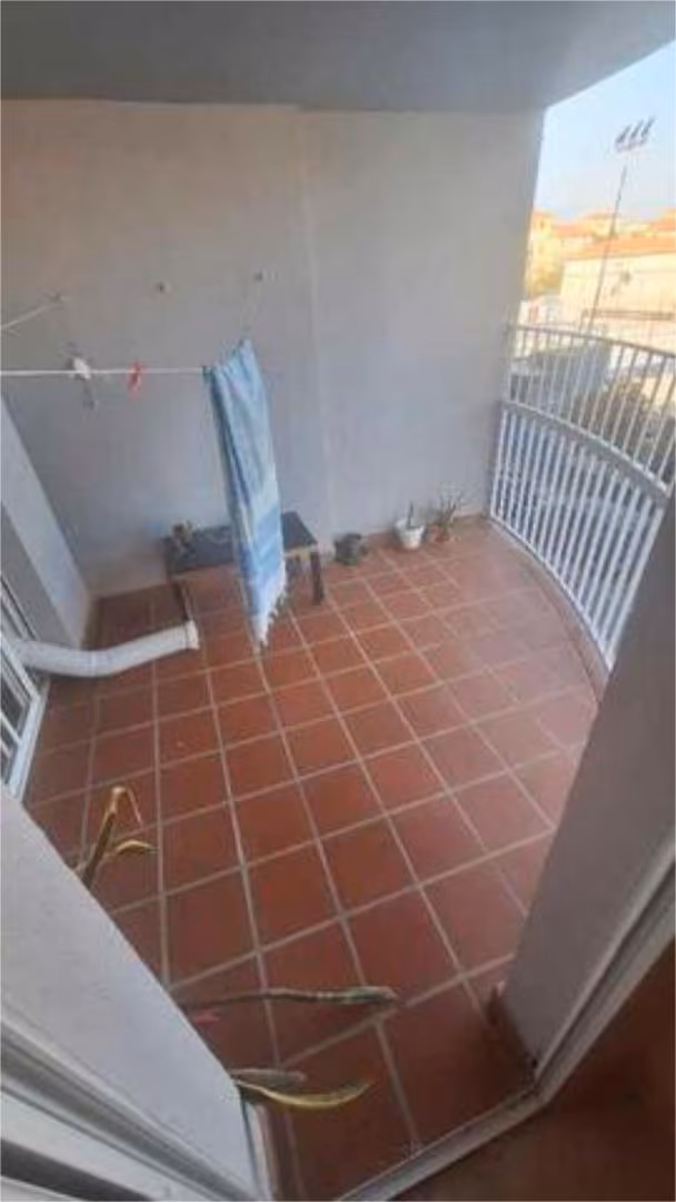 Piso en Las Delicias - Foto 2
