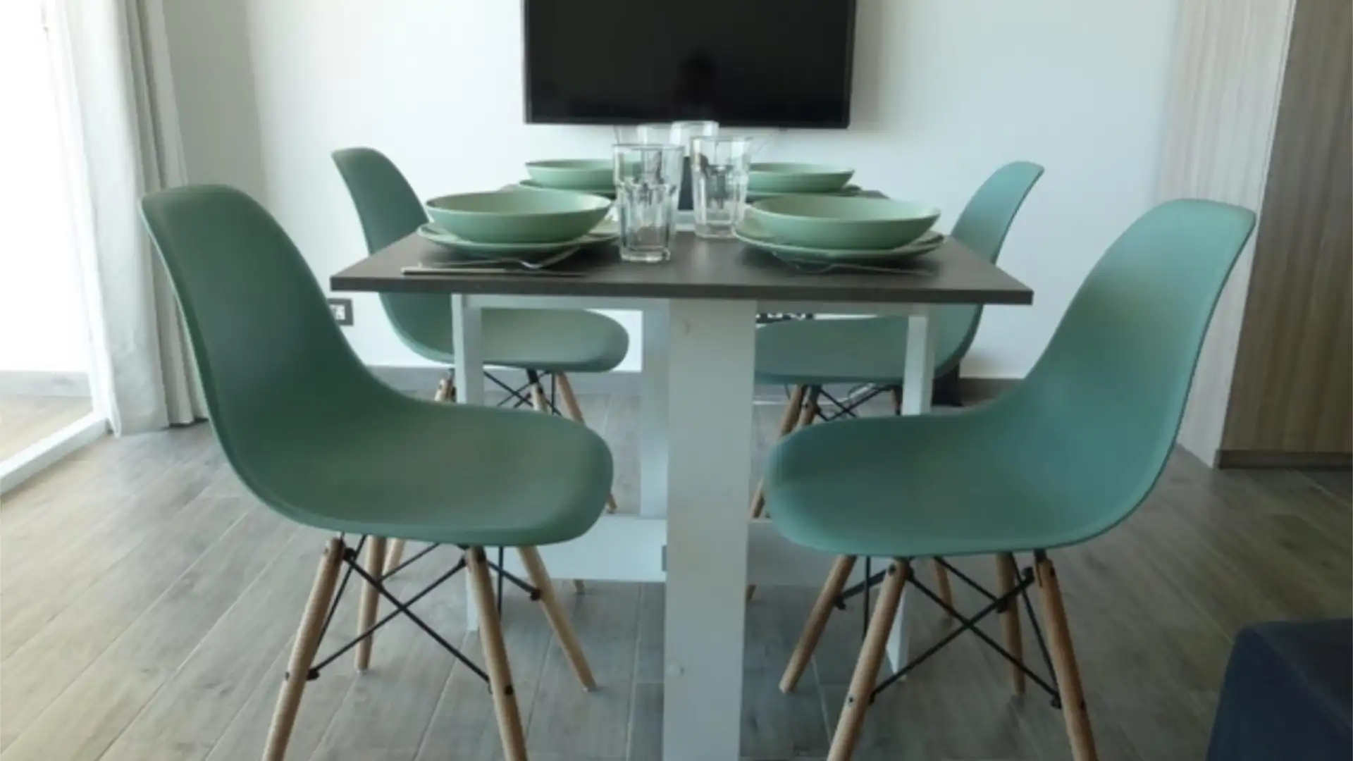 Piso en  Calle Hermanos Álvarez Quintero 1 - Foto 2