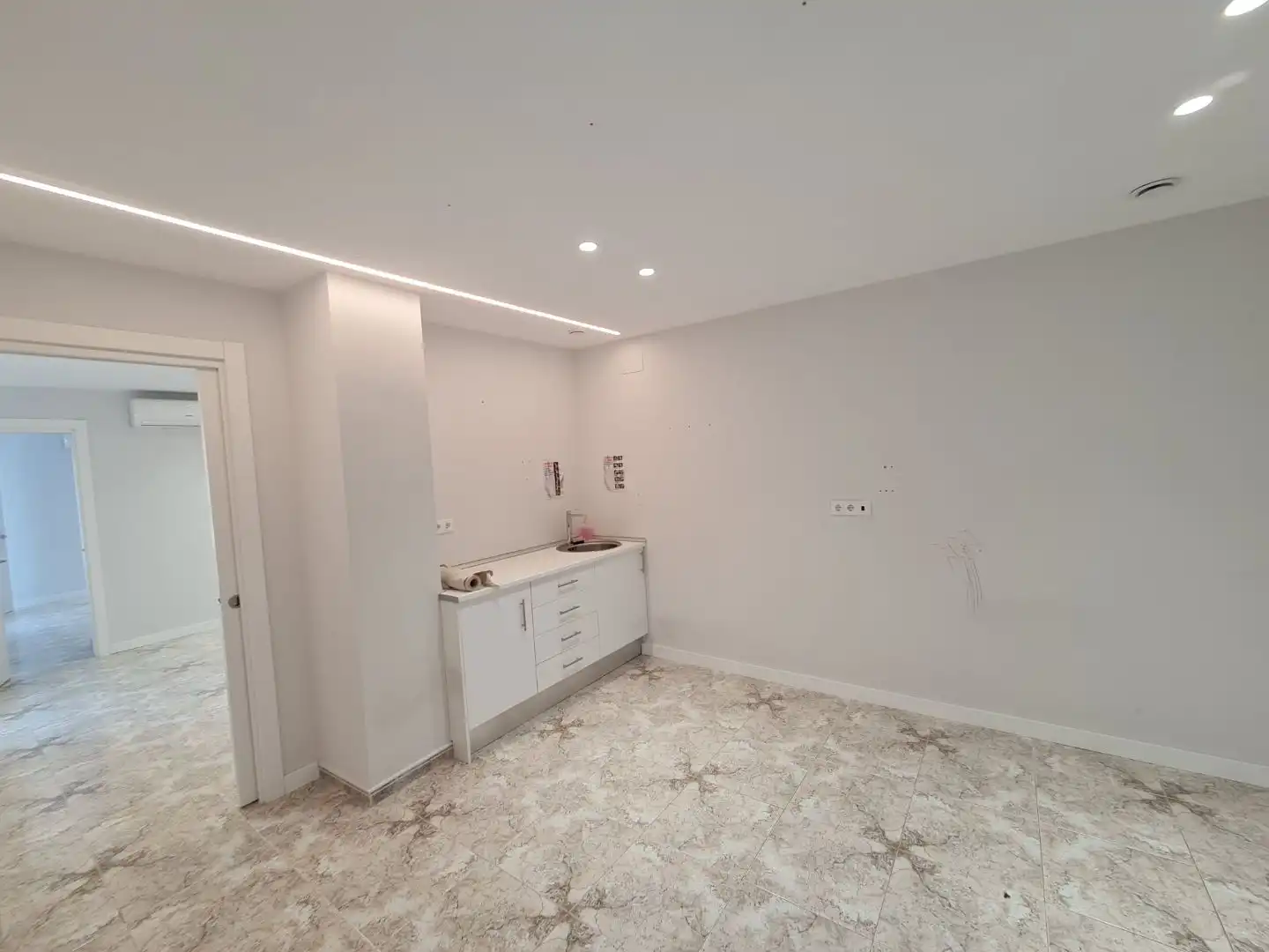 Local comercial en  Carrer Jacint Verdaguer 32 - Foto 29