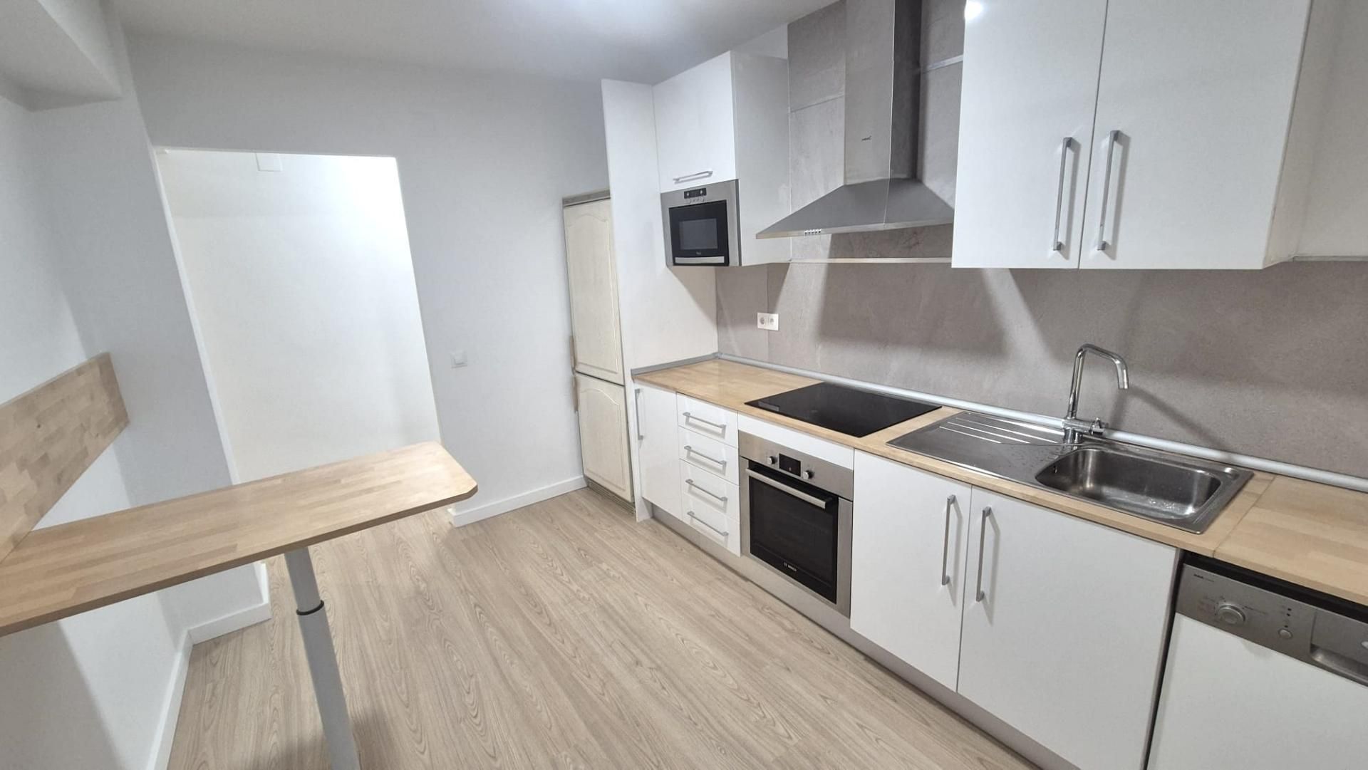 Piso en  Calle Berrocal 9 - Foto 5