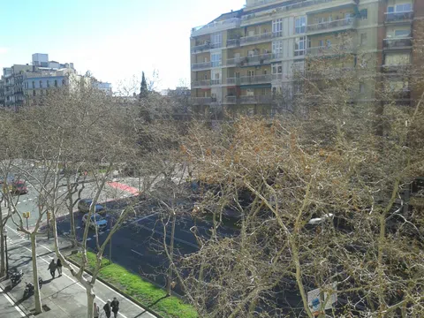 Piso en avenida Diagonal, 334