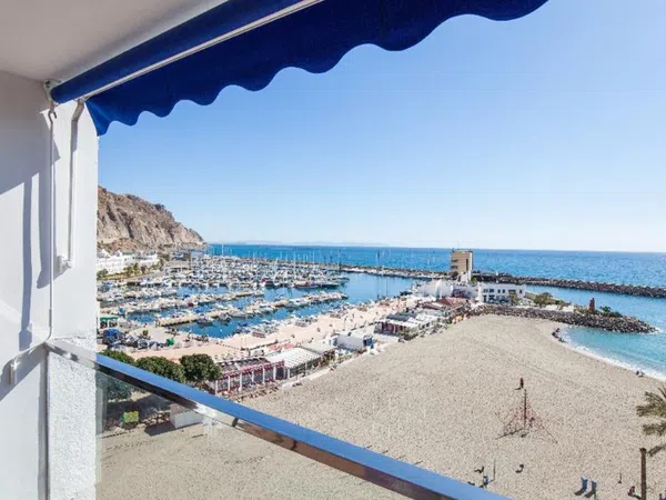 Piso en Paseo Marítimo, 84, Puerto de Aguadulce - Foto 1