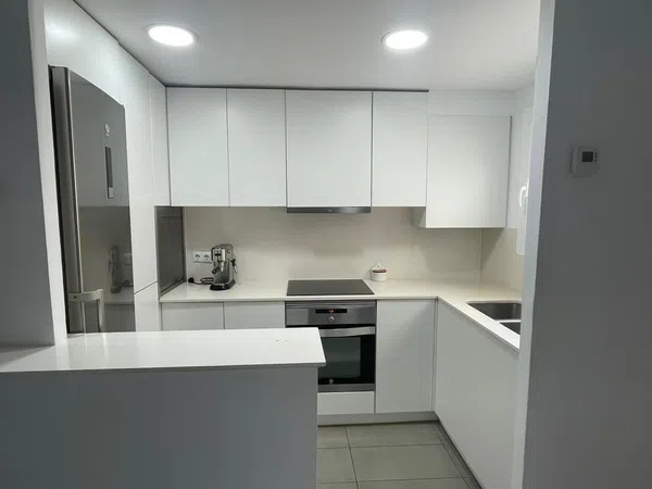 Piso en plaza Doctor Pérez Rosales, 3