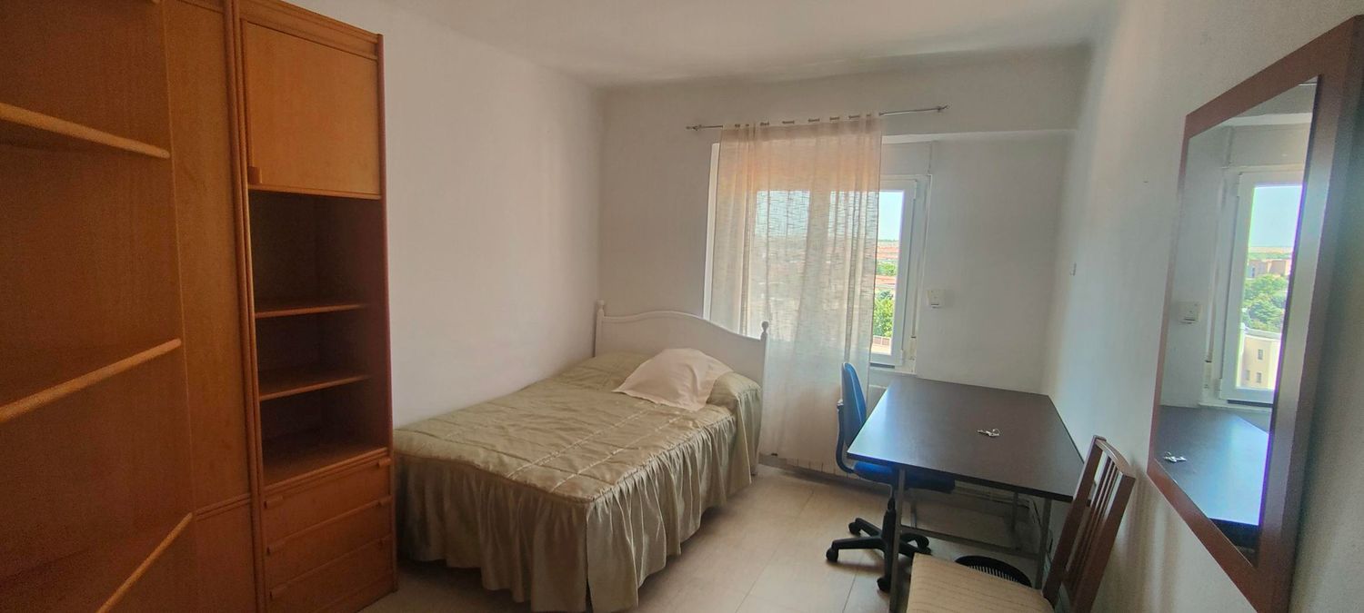 Piso en Calle Navasfrías, 2, San Bernardo - Foto 5
