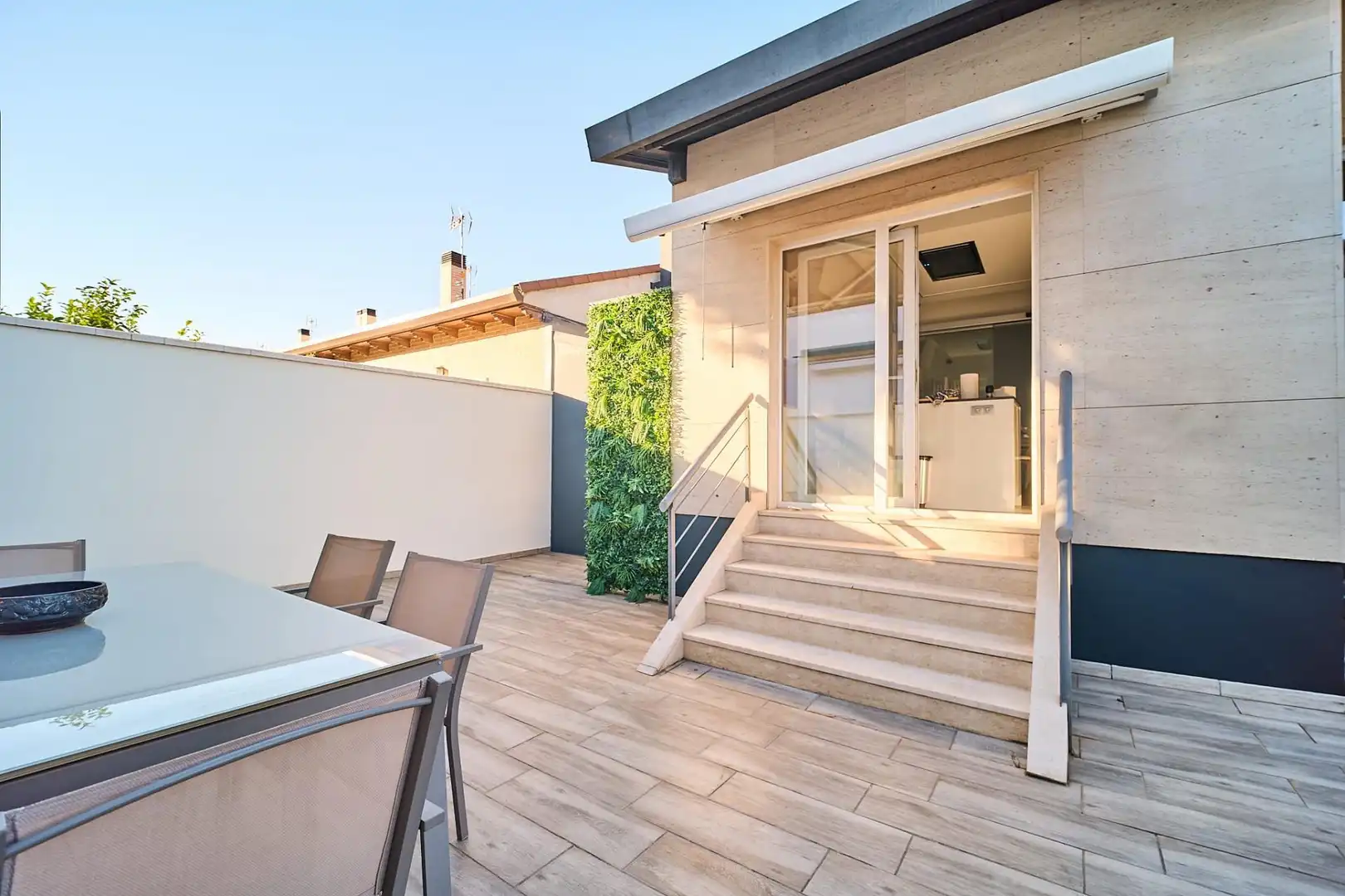 Chalet en  Calle Simone de Beauvoir 76 - Foto 8