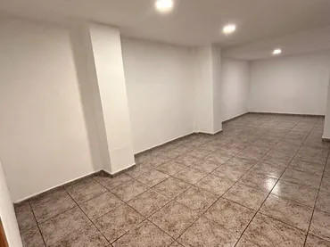 Local comercial en L'Hospitalet de Llobregat - Foto 4