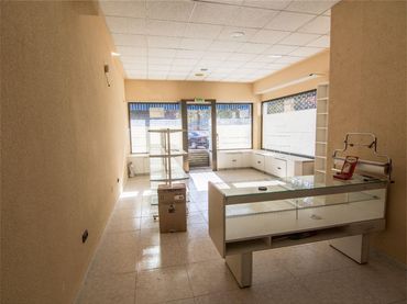 Local comercial en  Calle Reyes de Navarra 3 - Foto 3