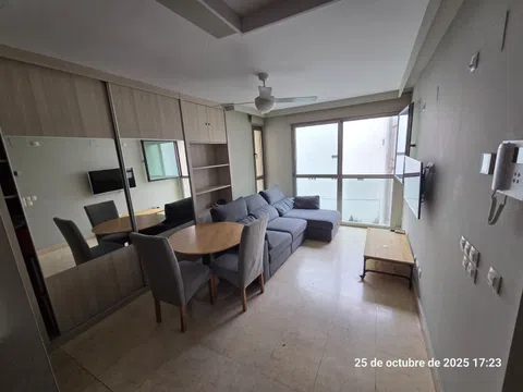 Piso en calle de Fuencarral, 133