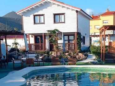 Chalet en  Calle Alondra 13 - Foto 2