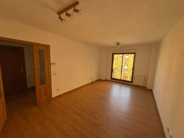 Piso en Avenida de la Unión Europea, 12 - Foto 2
