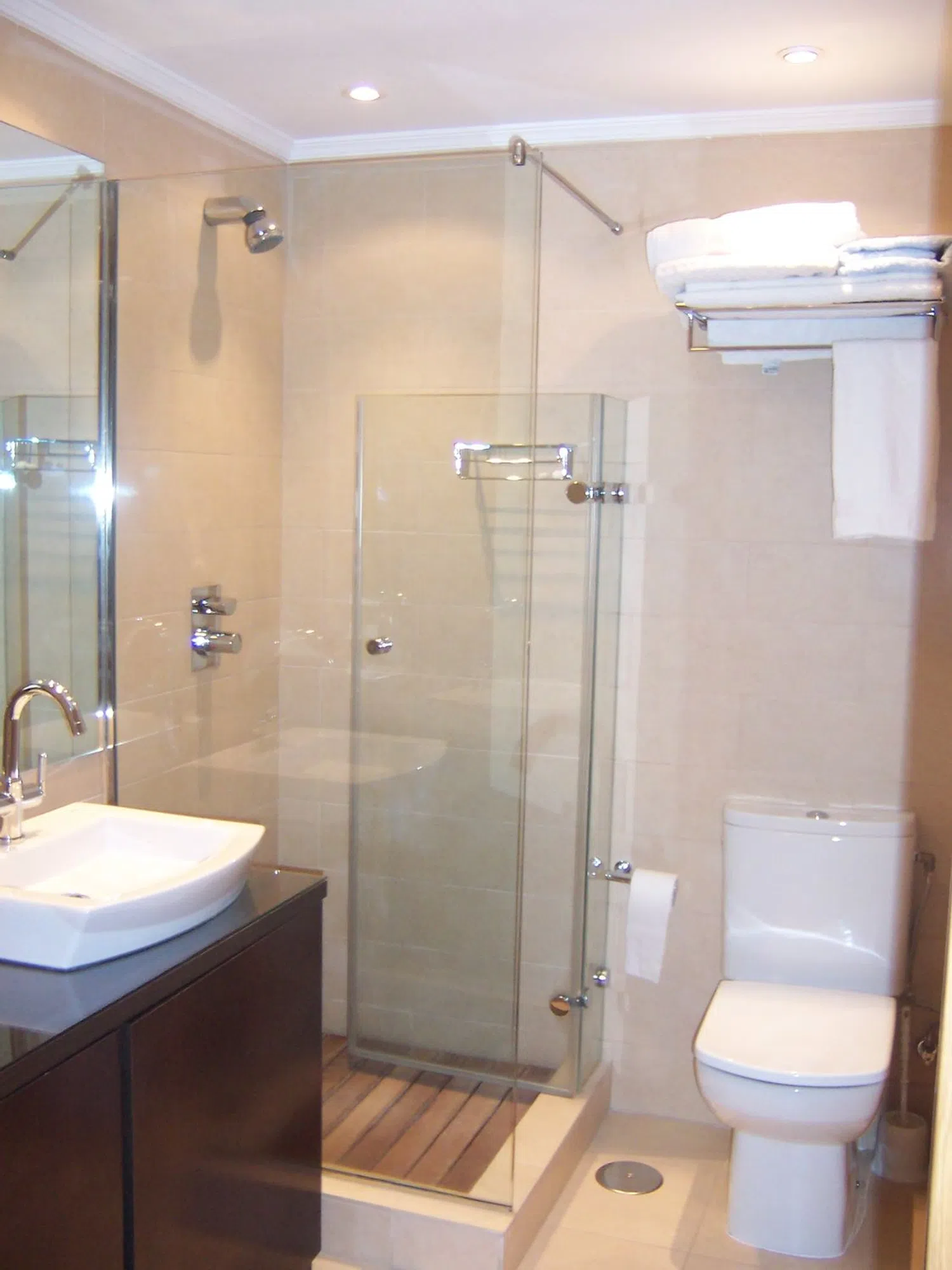 Estudio en calle del Marqués de la Ensenada, 16 - Foto 2