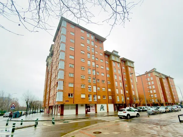 Piso en Avenida reyes leoneses, 23 - Foto 5