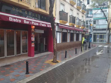 Local comercial en  Calle Francisco Cano 2 - Foto 3
