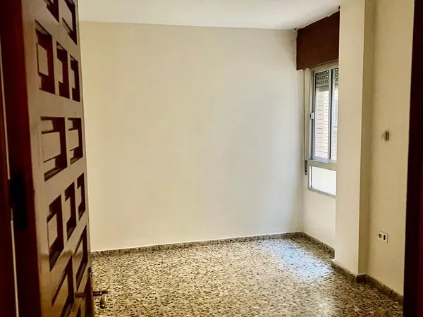Piso en Avenida Buenos Aires, 10 - Foto 2