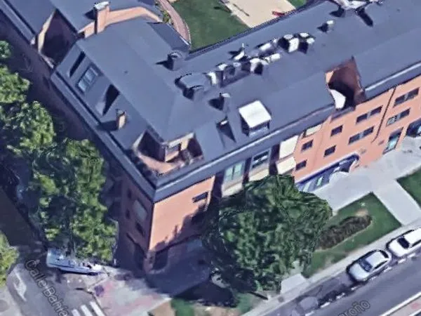 Piso en calle Bahía de Almería, 21